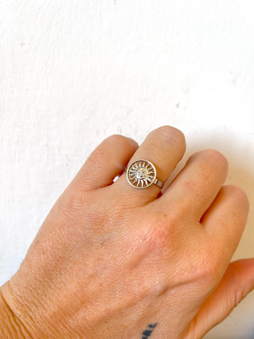 Anello Sunny Vibes - Wanderlust Factory® ☽ Mobile Fashion Boutique 
