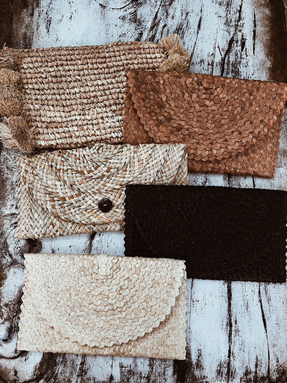 Pochette in paglia naturale - Wanderlust Factory® ☽ Mobile Fashion Boutique 