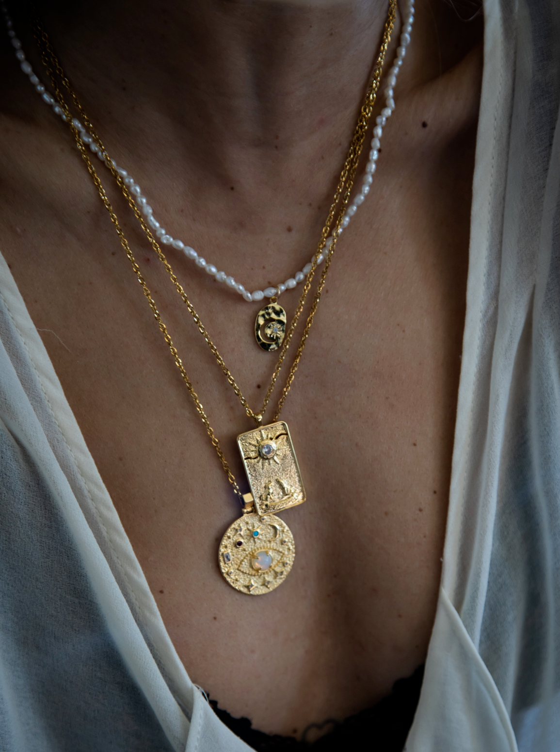 Collana Tarocchi - Art meets the sky ☽ 4 Arcani Maggiori ★ - Wanderlust Factory® ☽ Mobile Fashion Boutique 