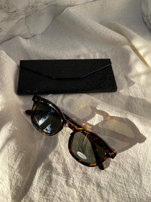 Occhiali da sole Mel B. - Wanderlust Factory® ☽ Mobile Fashion Boutique 