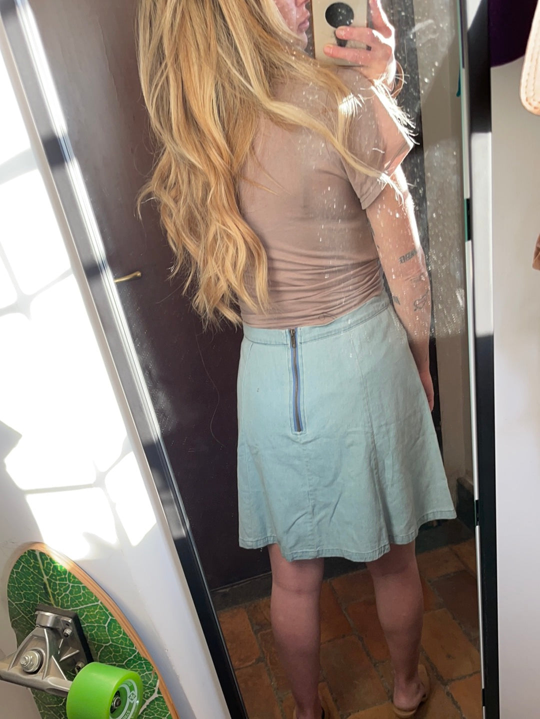 Minigonna a vita alta denim light - Wanderlust Factory® ☽ Mobile Fashion Boutique 