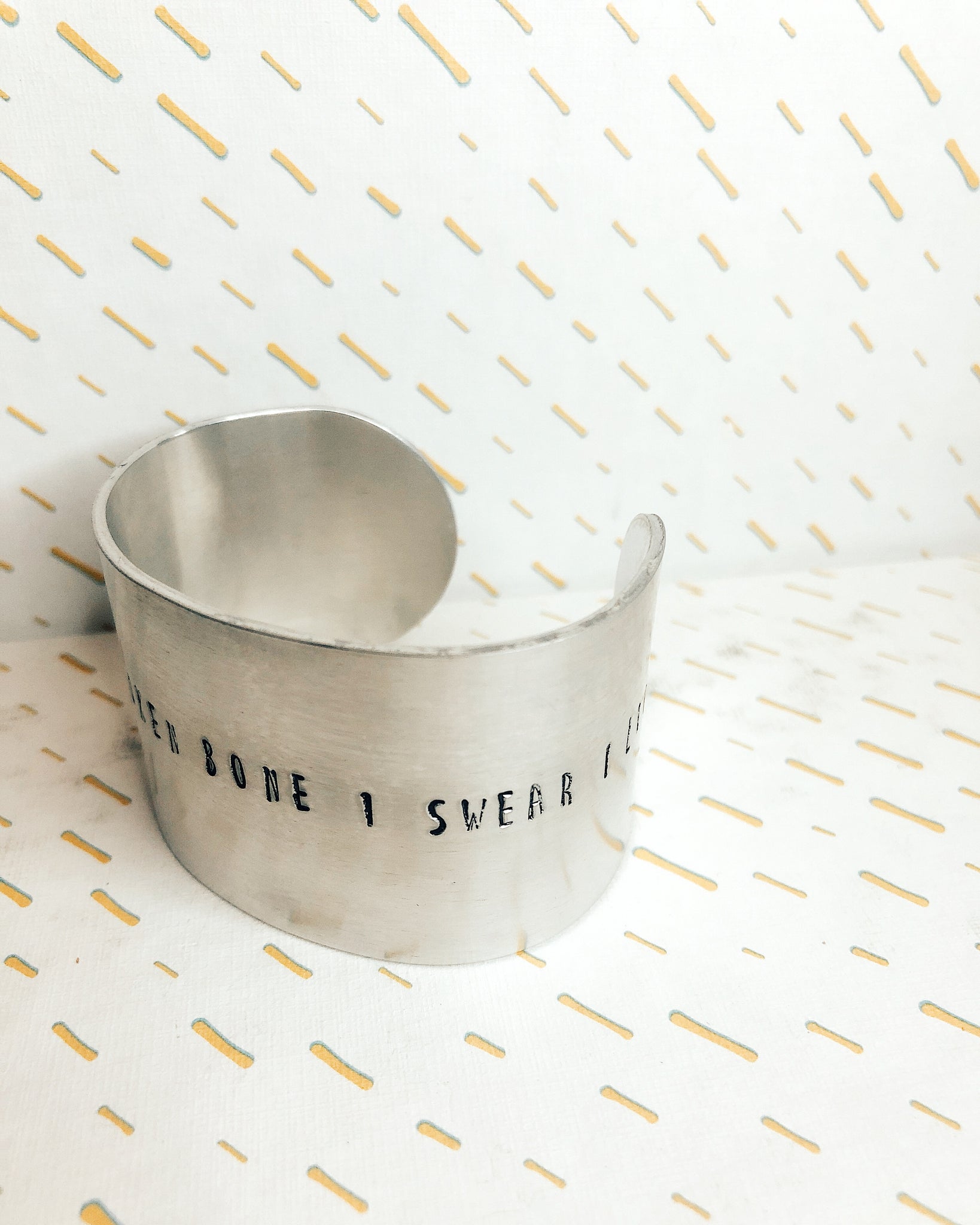 Maxi cuff personalizzato - silver - limited edition - Wanderlust Factory® ☽ Mobile Fashion Boutique 