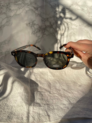 Occhiali da sole Mel B. - Wanderlust Factory® ☽ Mobile Fashion Boutique 