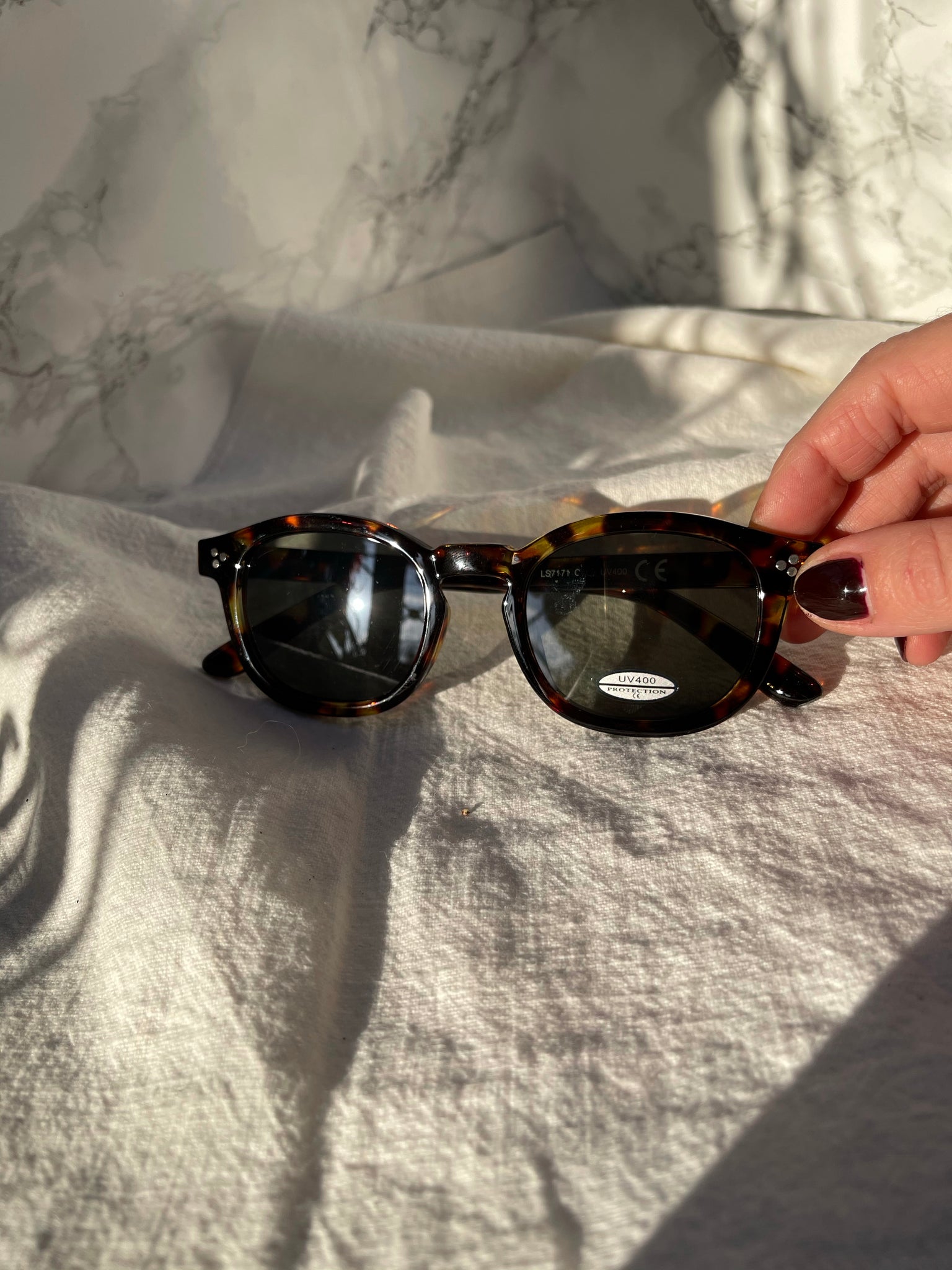 Occhiali da sole Mel B. - Wanderlust Factory® ☽ Mobile Fashion Boutique 