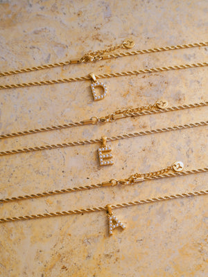 Collana Alaia slim + pearl letter