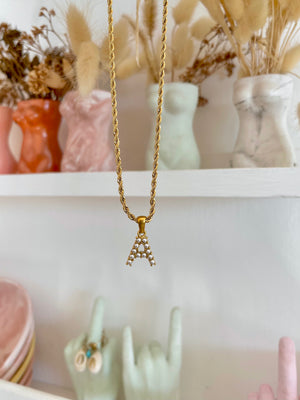 Collana Alaia slim + pearl letter