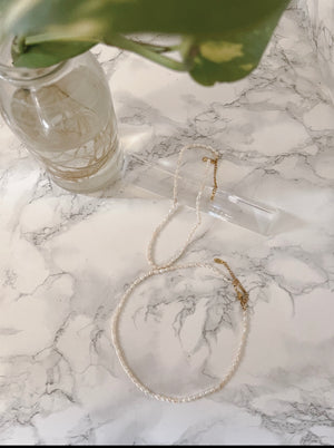 Collana choker perle di fiume 🦩 - Wanderlust Factory® ☽ Mobile Fashion Boutique 
