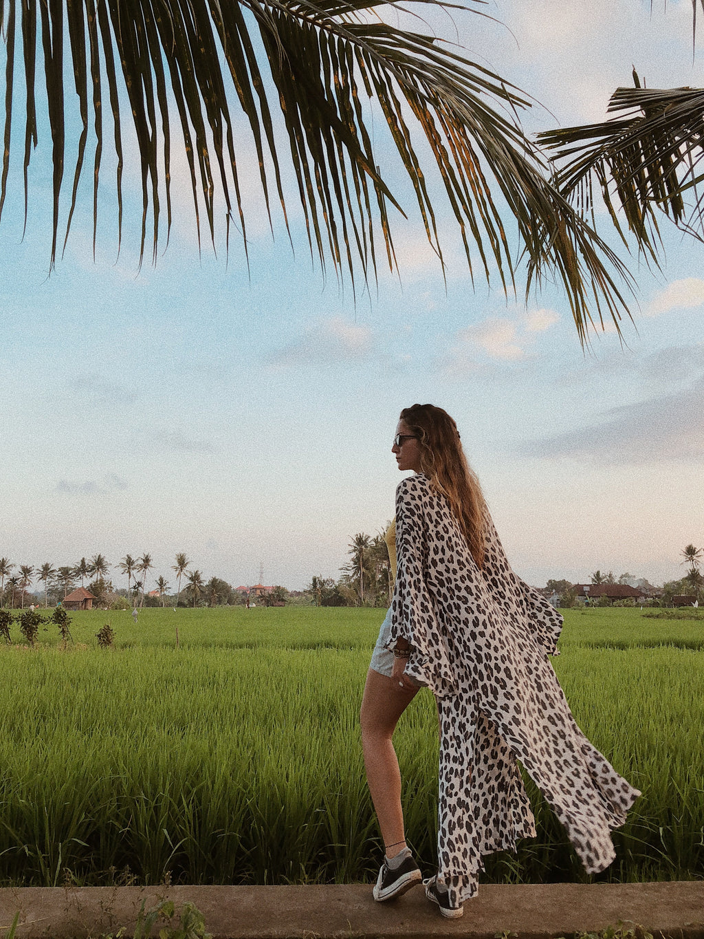 Kimono Stay Wild - Wanderlust Factory® ☽ Mobile Fashion Boutique 