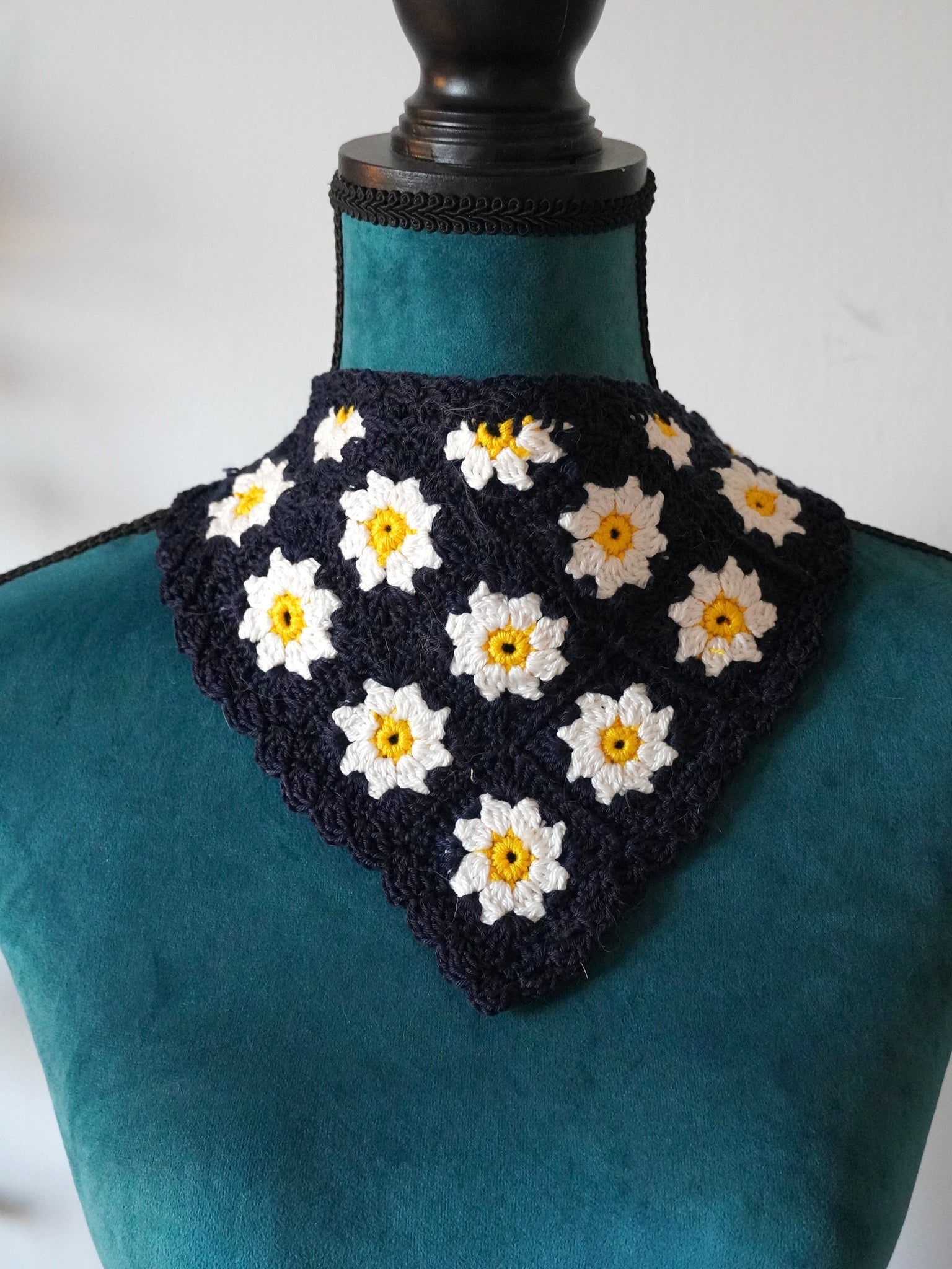 Bandana Daisy crochet