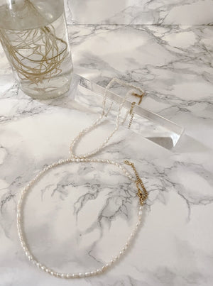 Collana choker perle di fiume 🦩 - Wanderlust Factory® ☽ Mobile Fashion Boutique 