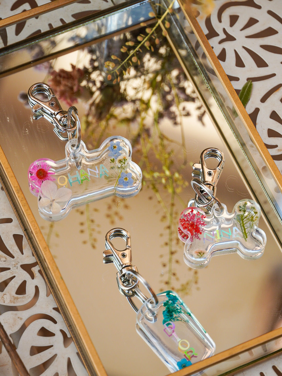 Pet Tag personalizzata - Osso - Wanderlust Factory® ☽ Mobile Fashion Boutique 