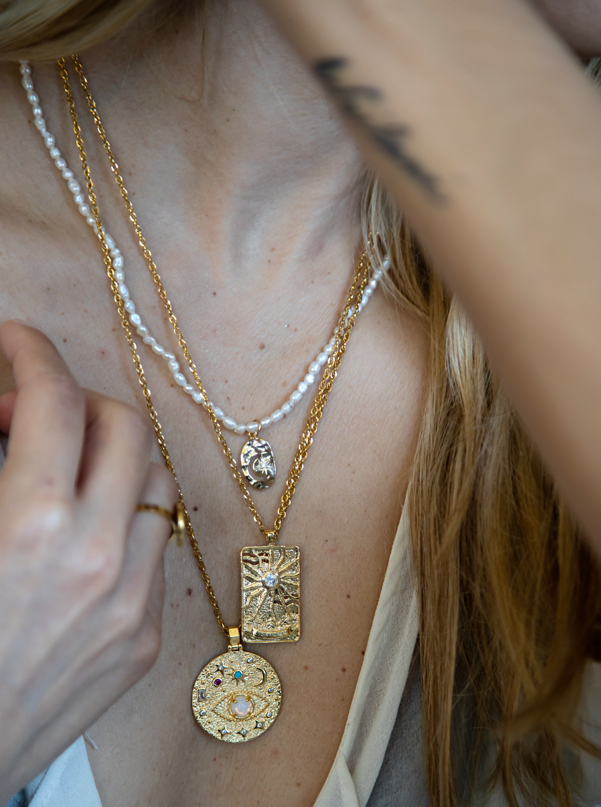 Collana Tarocchi - Art meets the sky ☽ 4 Arcani Maggiori ★ - Wanderlust Factory® ☽ Mobile Fashion Boutique 